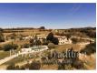 Luberon, belle proprit en pierre sur plus de 3 hectares d Vaucluse Apt